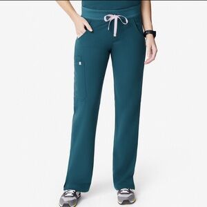 Elegant Teal Figs with Pink Drawstring